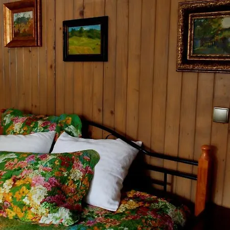Willa Amata Guest house *